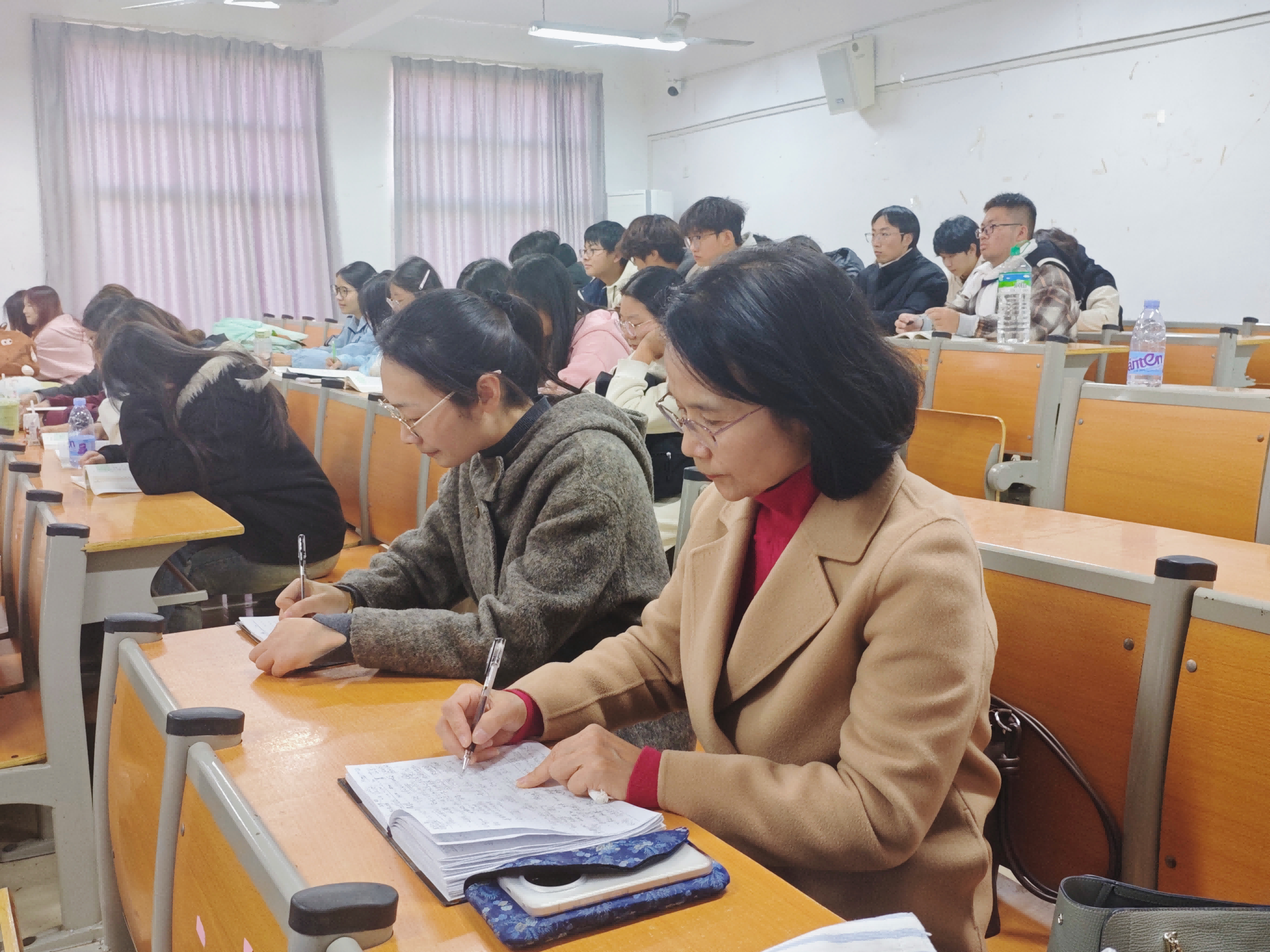 1764318175138523.png 1764318175138523.png